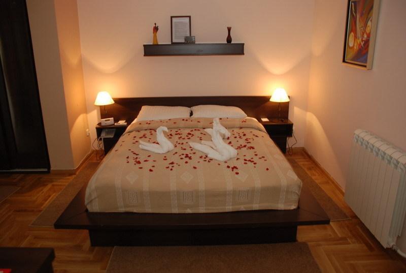 City Hotel Belgrade Room photo